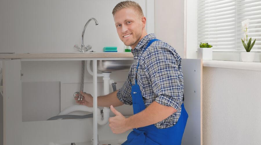 Local tankless water heater installation in Leonard, MO